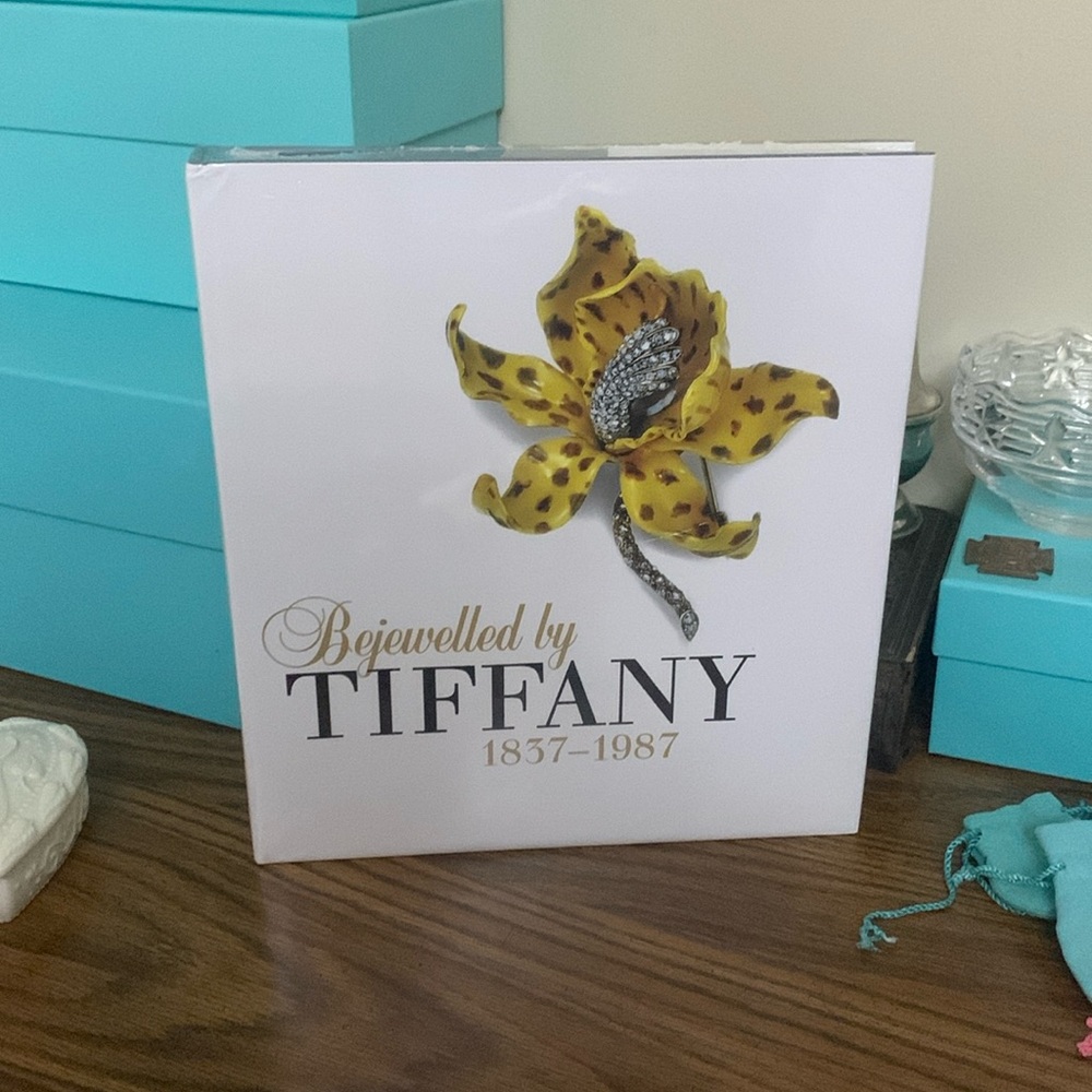 Bejeweled by Tiffany 1837-1987 new coffee table book in shrink wrapped 417